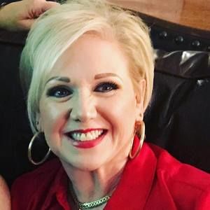 Meet your Posher, Beth